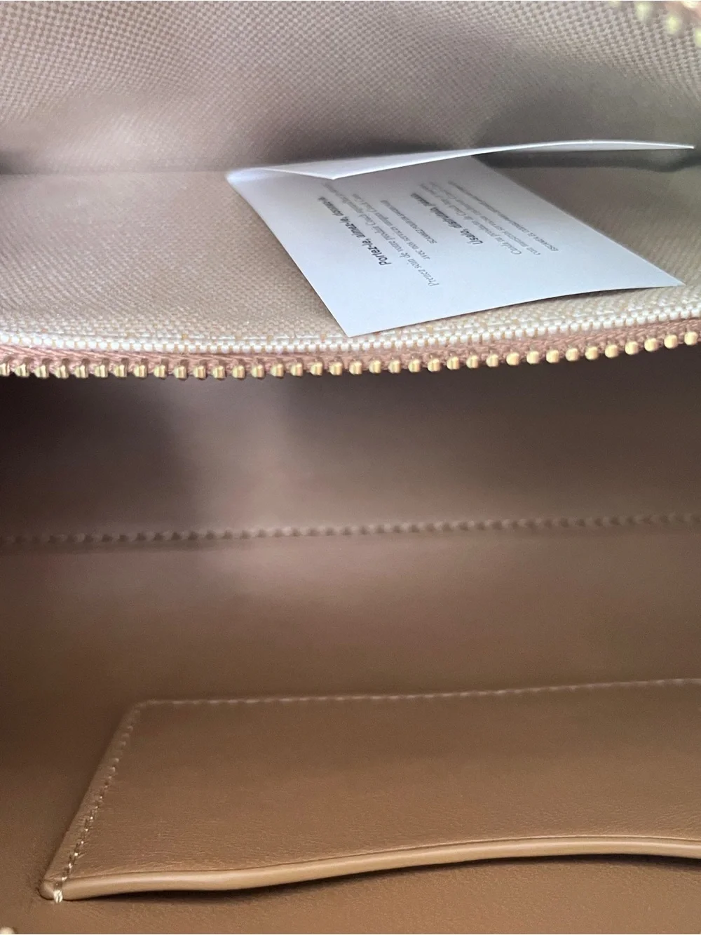 NEW Coach Swing Zip Leather Shoulder Bag